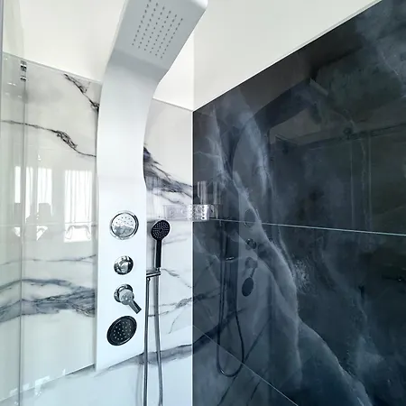 Suba's House Apartment